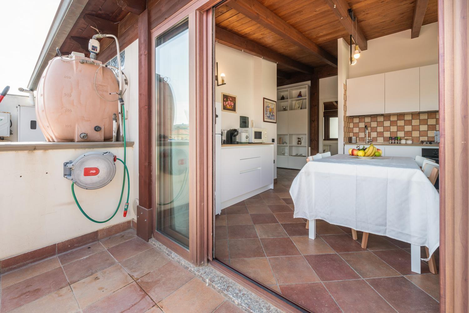Апартаменты Greta House San Benedetto Кальяри Экстерьер фото