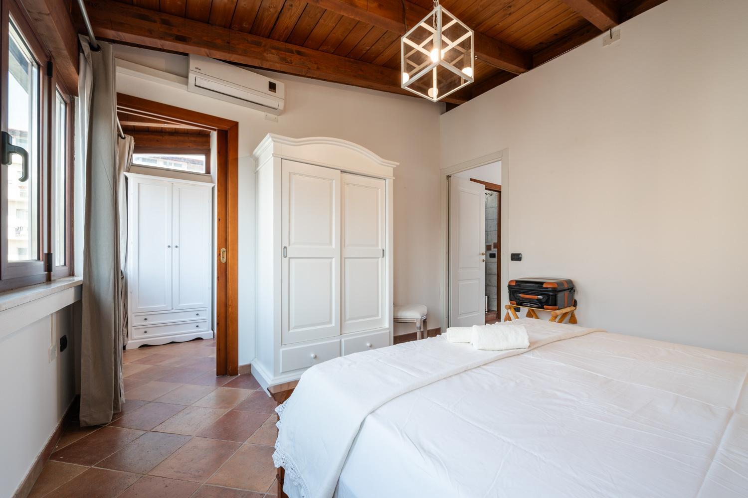 Апартаменты Greta House San Benedetto Кальяри Экстерьер фото